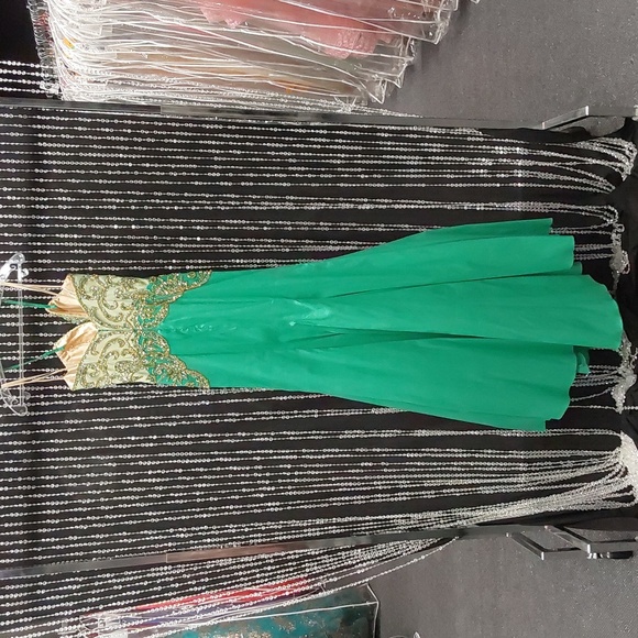 Morilee Mermaid Prom Dress 98047 Green - Picture 5 of 7